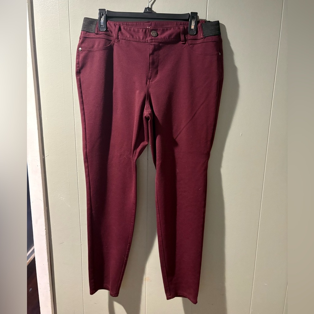 Simply Vera Vera Wang Women's Burgundy Straight Leg Pants
